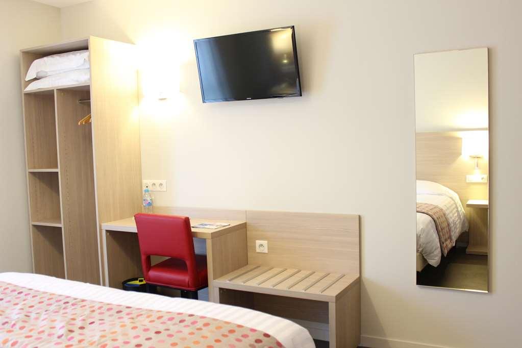 Brit Hotel Brive La Gaillarde - Restaurant La Limousine Malemort Quarto foto